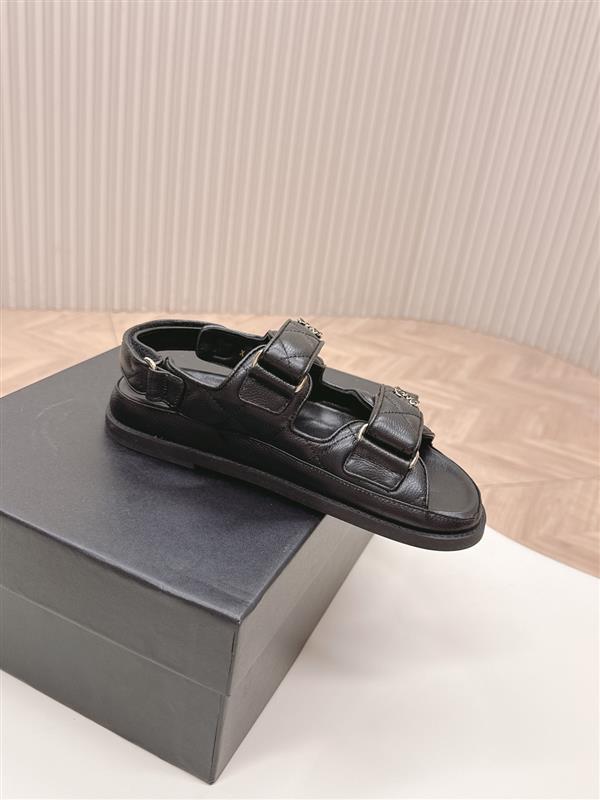 20251128184438700 280